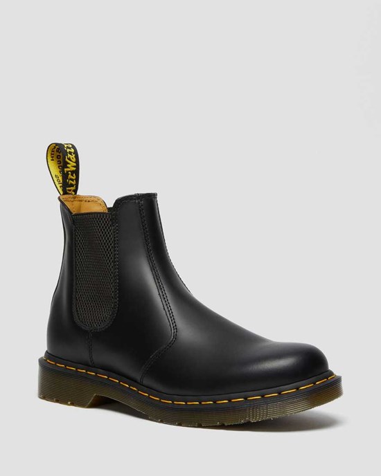 Black Smooth Leather Women's Dr Martens 2976 Yellow Stitch Smooth Leather Chelsea Boots | MVX-104762